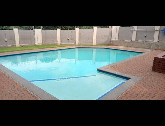 2 BEDROOM APARTMENT FOR SALE IN GLENANDA